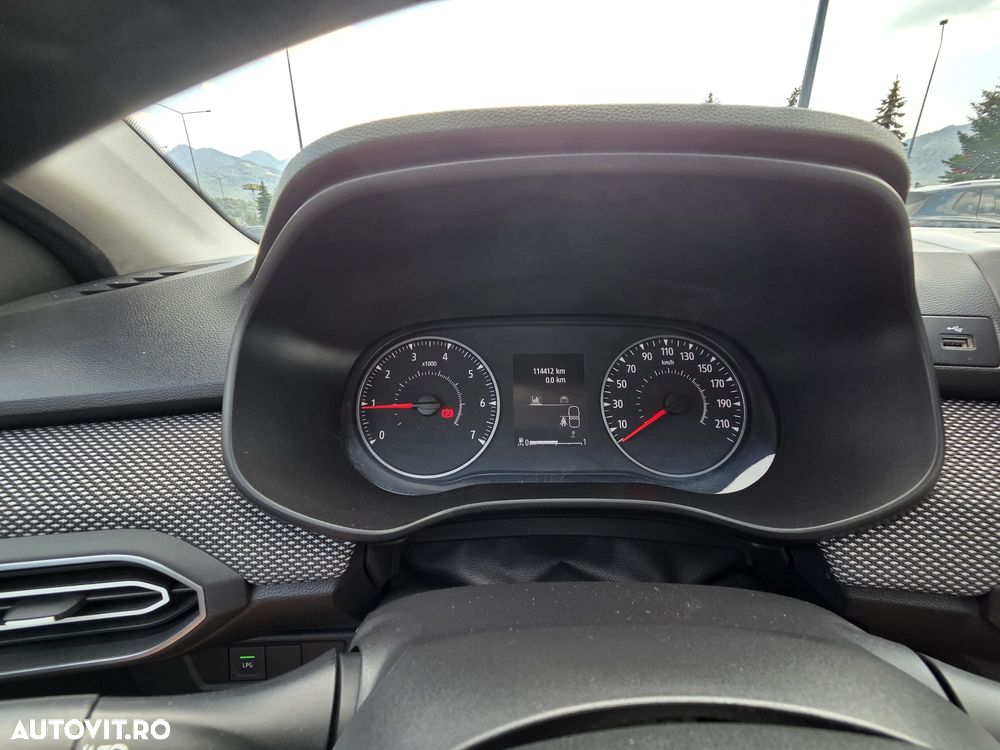 Dacia Sandero ECO-G 100 MT5 Journey - 13