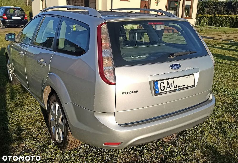 Ford Focus 1.8 TDCi Amber X - 12