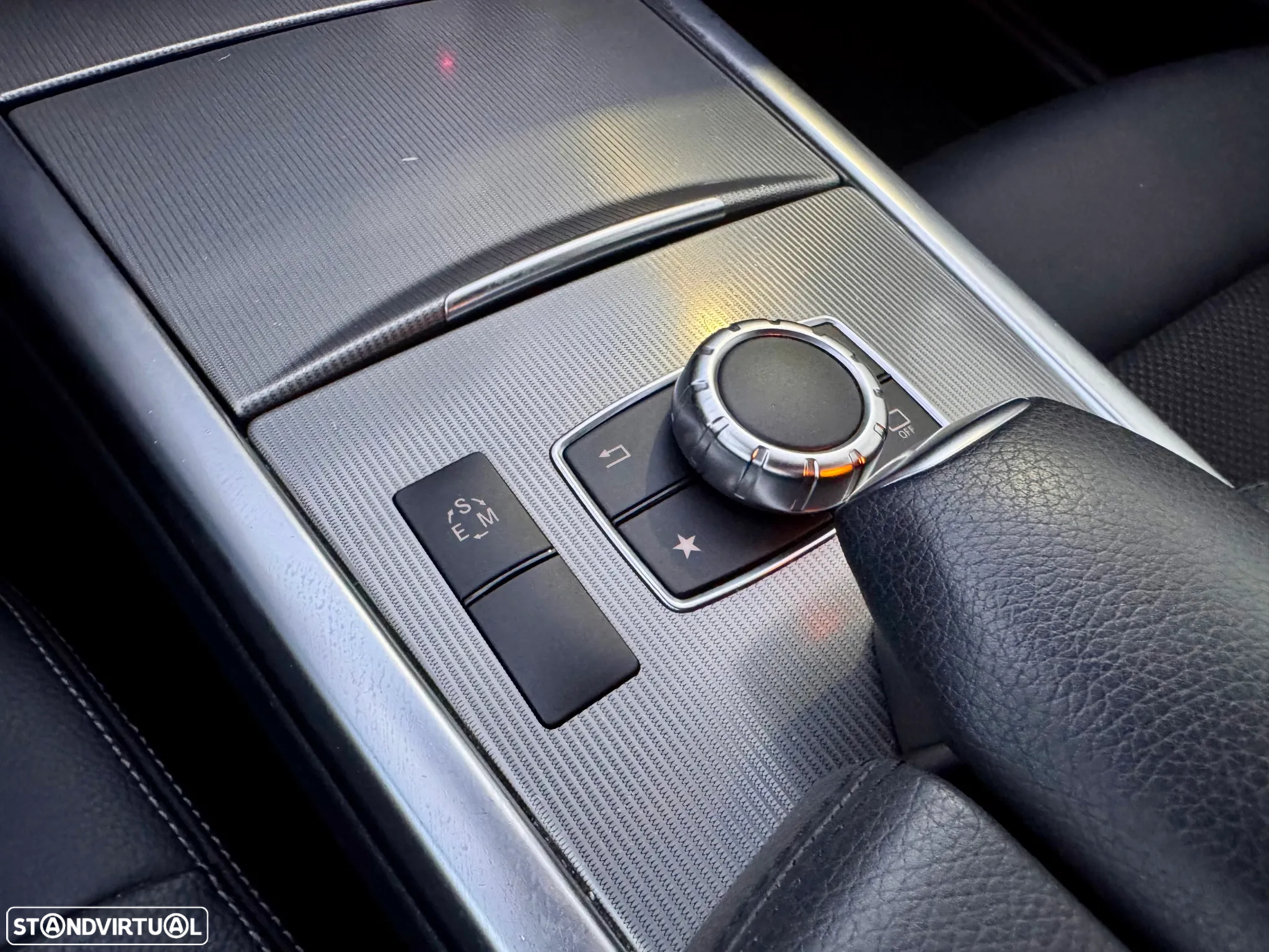Mercedes-Benz E 250 BlueTEC Avantgarde Auto - 28