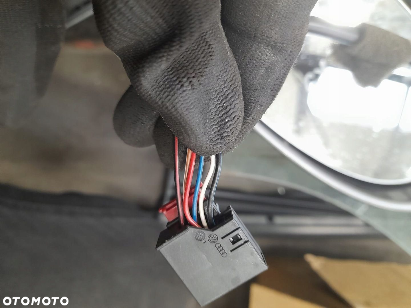 VW GOLF V LUSTERKO LEWE 6 PIN LA7T EUROPA - 2