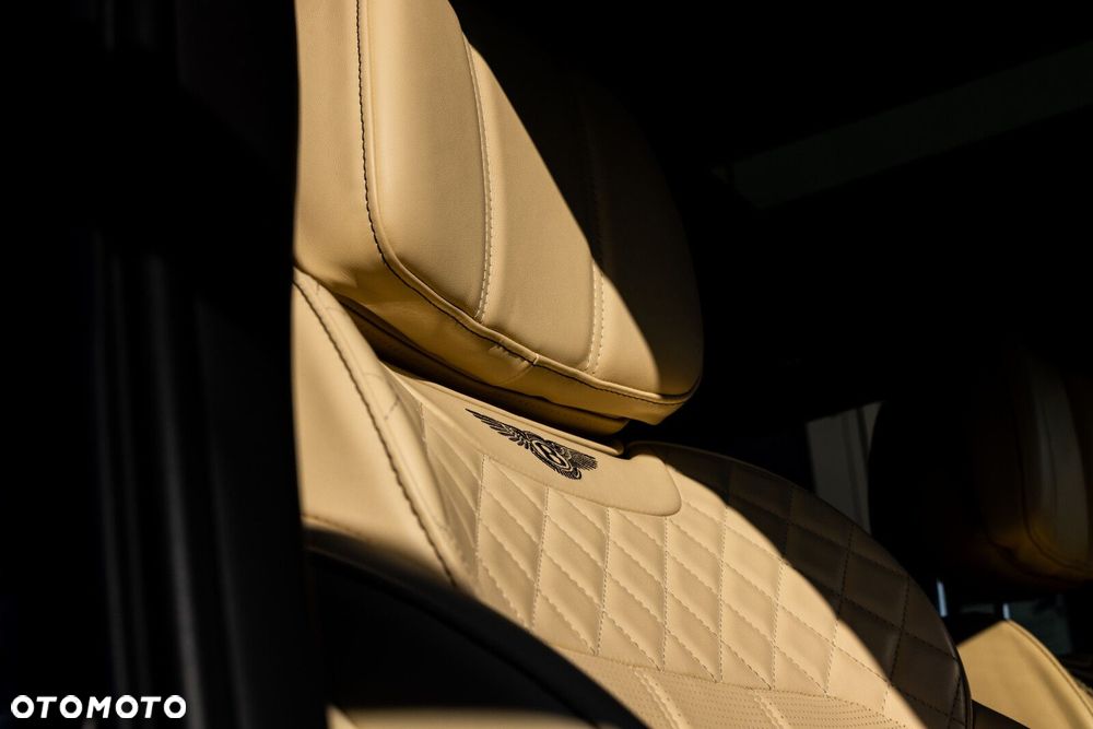 Bentley Bentayga - 8