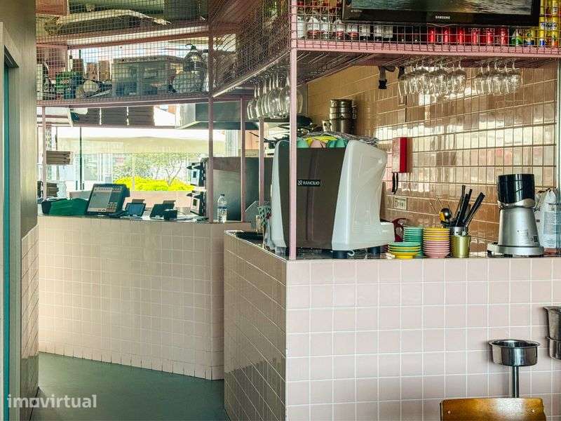 Restaurante negocio para trespasse Hospital São João Porto - Grande imagem: 3/6