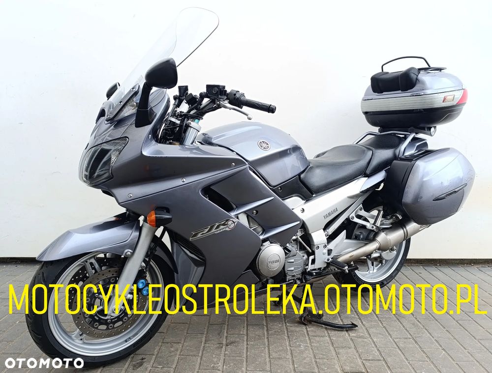 Yamaha FJR - 2