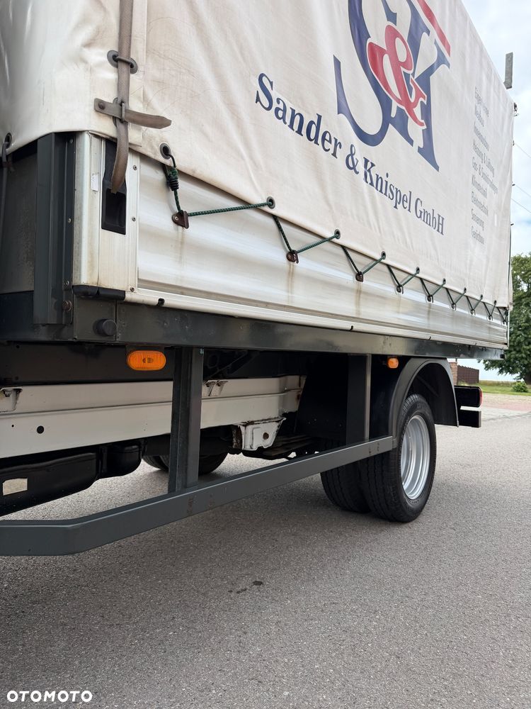 Mercedes-Benz Sprinter - 31