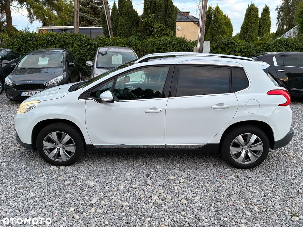 Peugeot 2008 1.6 e-HDi Allure S&S - 4