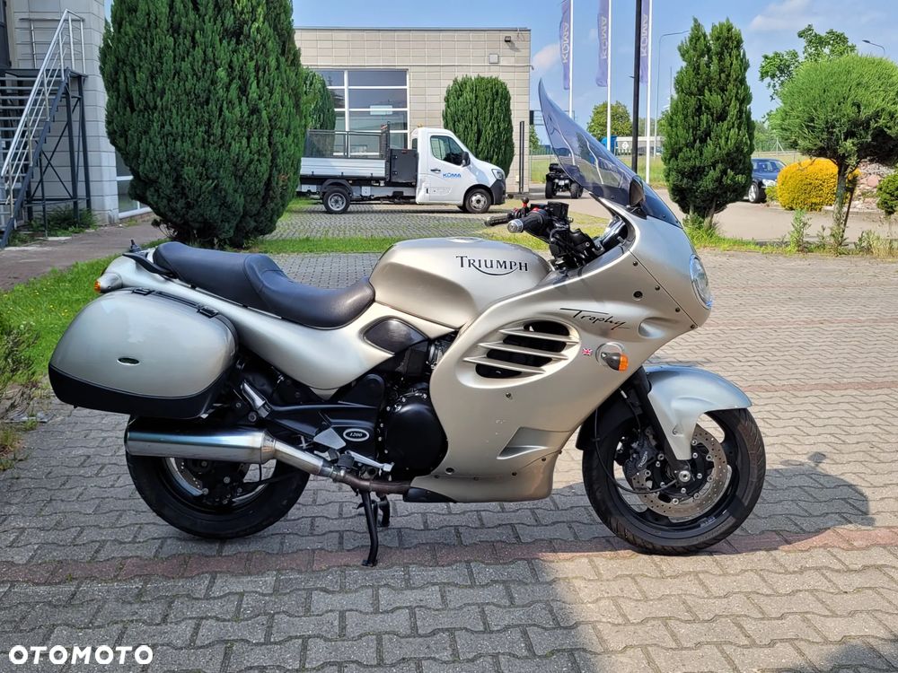 Triumph Trophy - 7