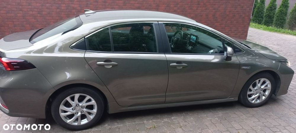 Toyota Corolla - 25