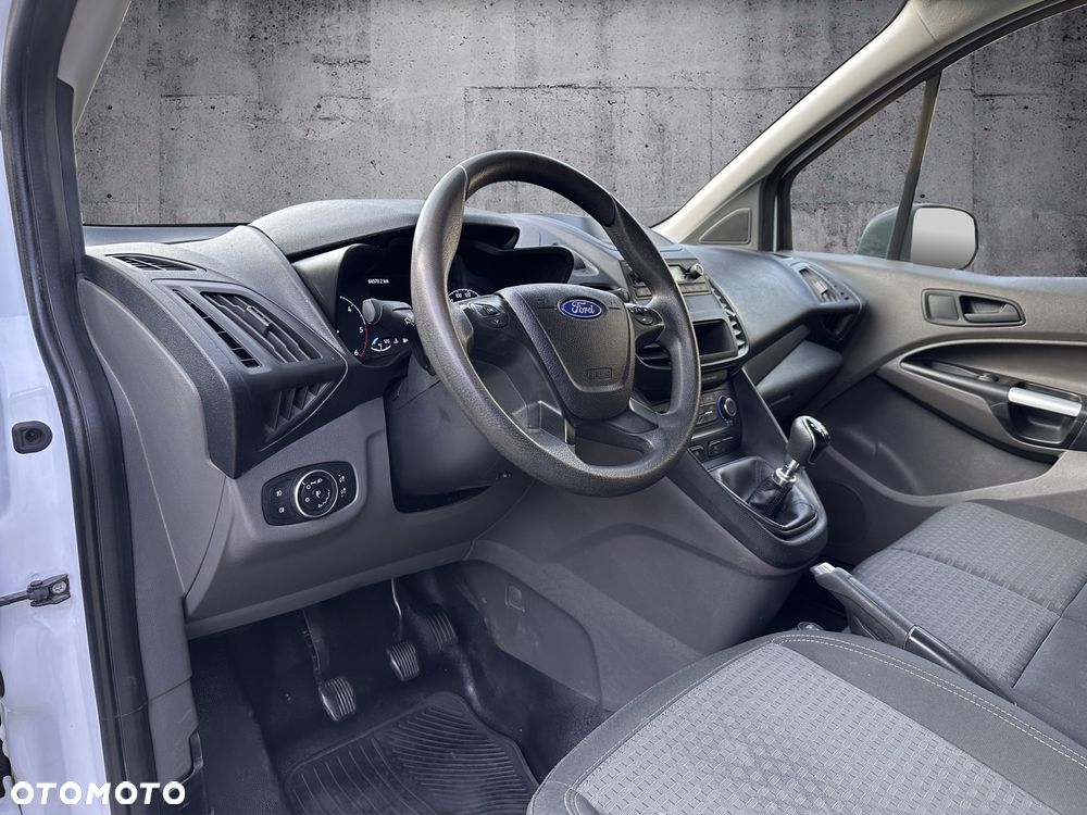 Ford Transit Connect - 13