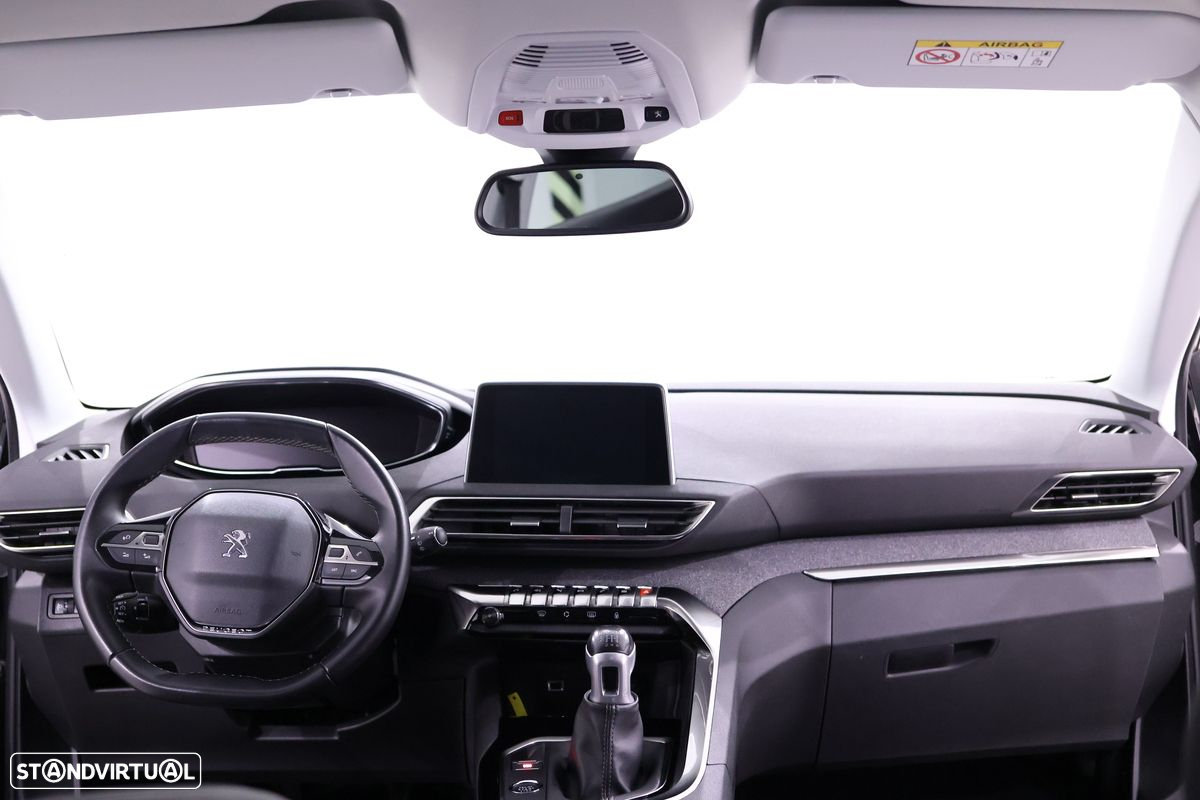 Peugeot 3008 - 21