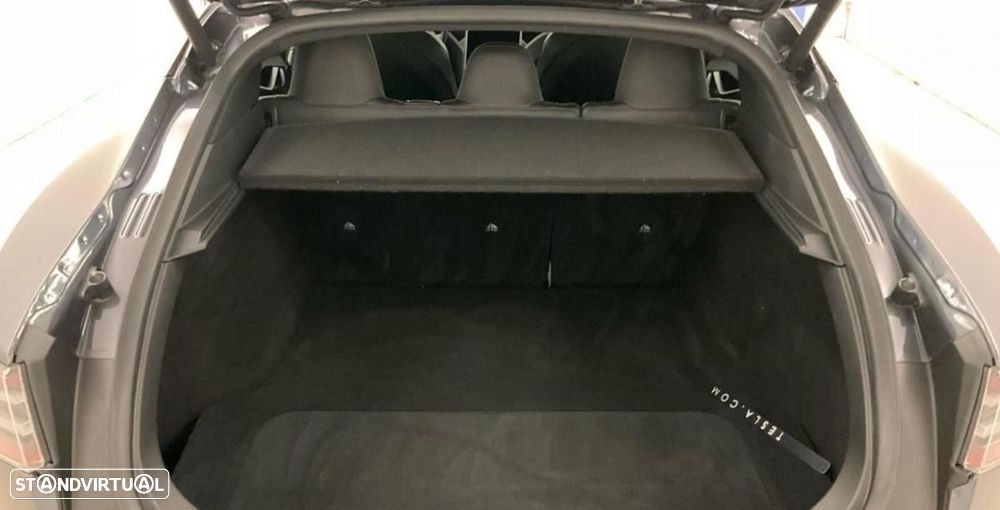 Tesla Model S 75D - 9