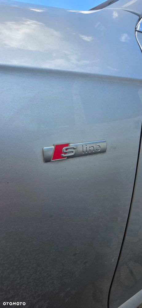 Audi A4 Limousine 1.8 TFSI S line Sportpaket - 3