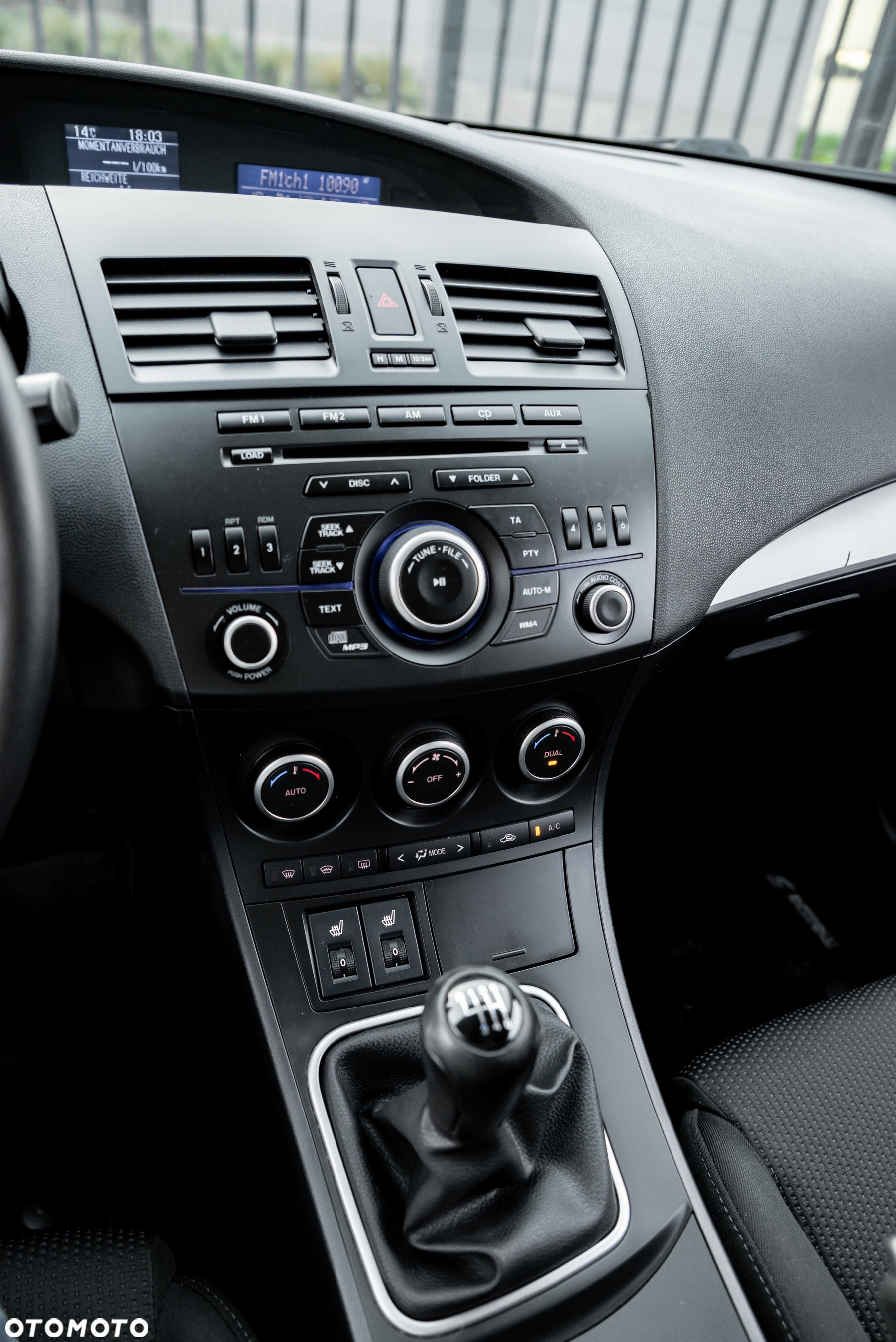 Mazda 3 2.0 MZR DISI Sports-Line - 29
