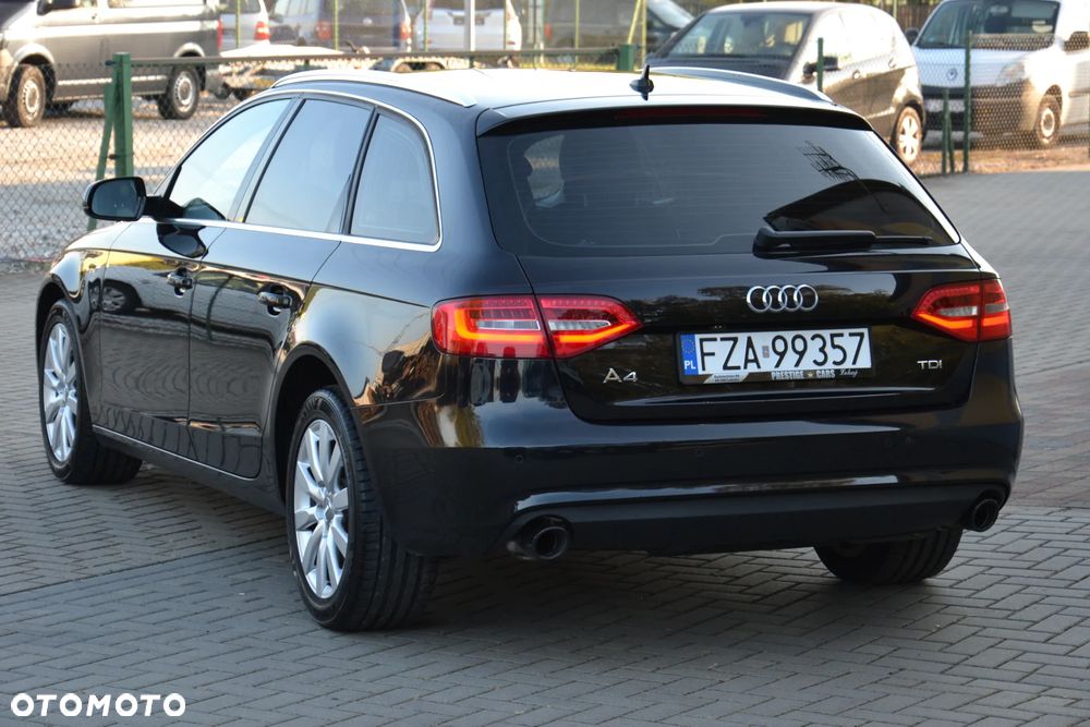 Audi A4 Avant 2.0 TDI DPF multitronic Attraction - 12