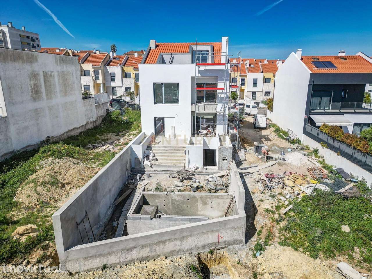 Moradia T4 com piscina em Caneças - Grande imagem: 4/60