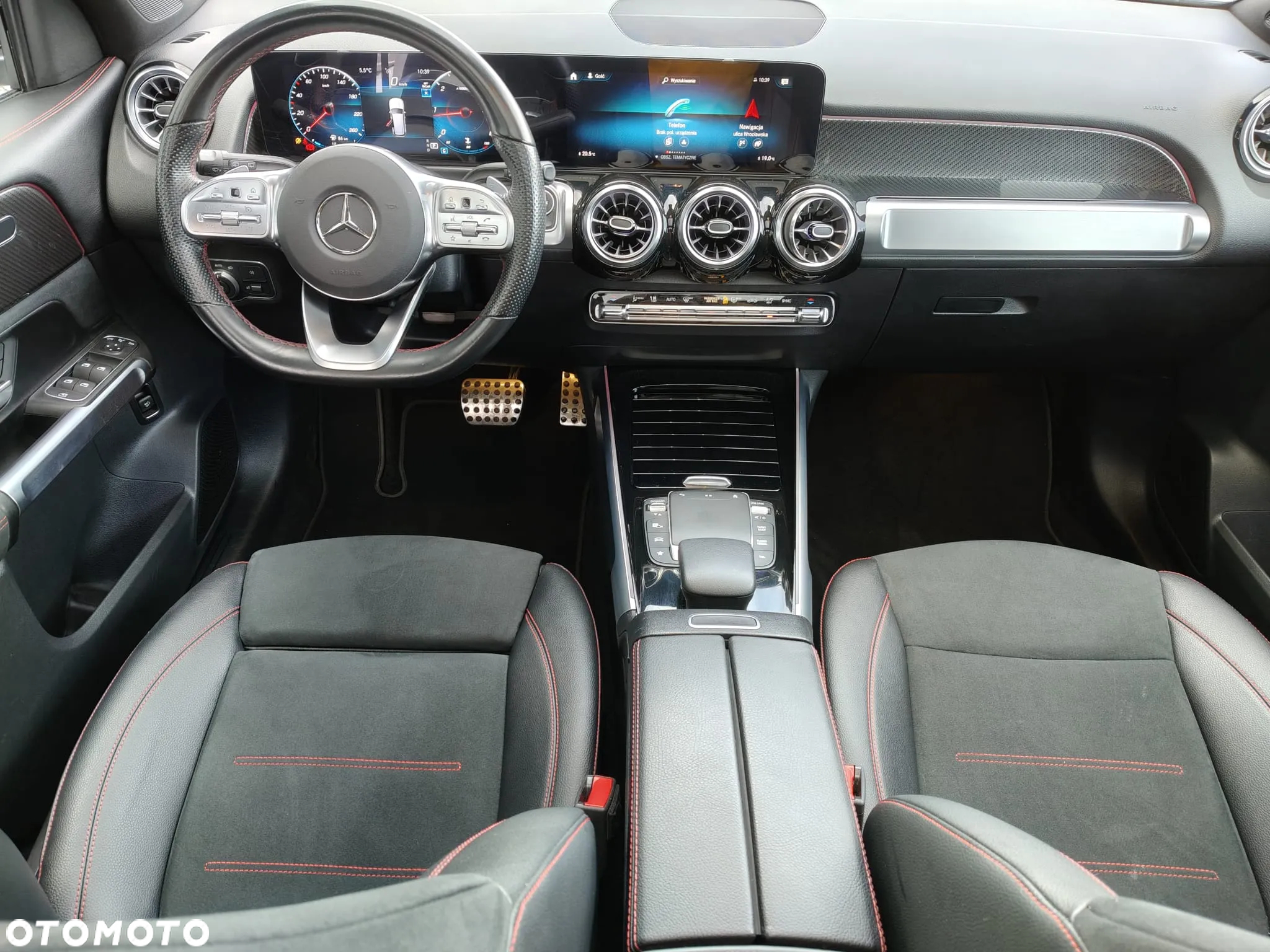 Mercedes-Benz GLB 200 d AMG Line 8G-DCT - 17