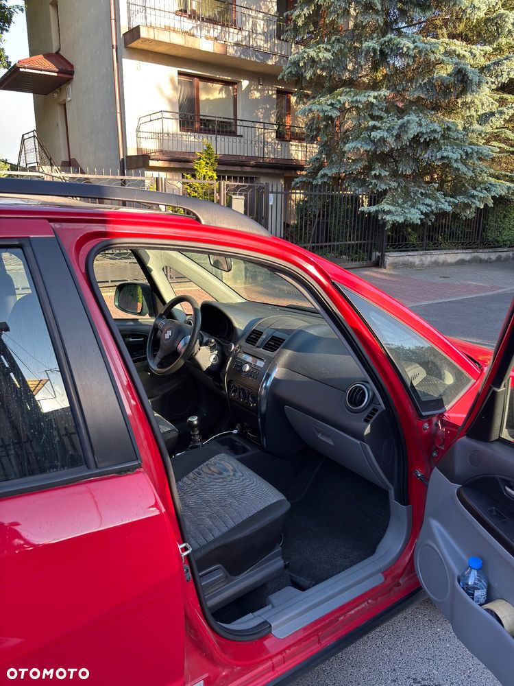 Suzuki SX4 1.6 DDiS Comfort - 12