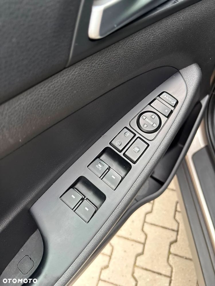 Hyundai Tucson 1.6 GDi Comfort 2WD - 18