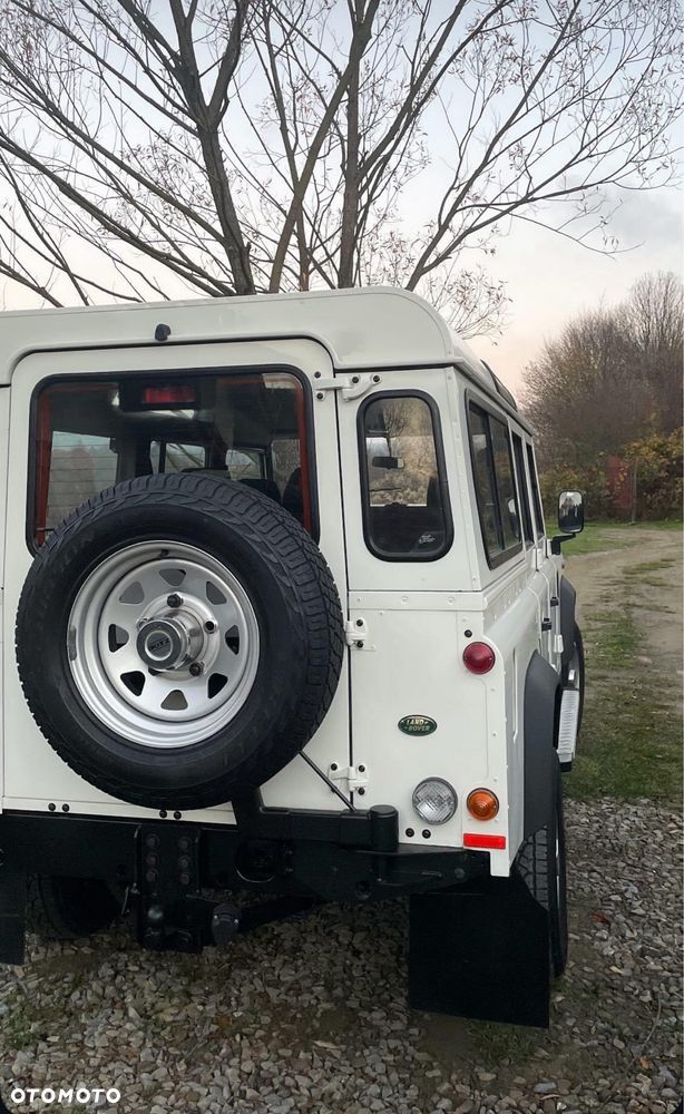 Land Rover Defender 2006 photo 5