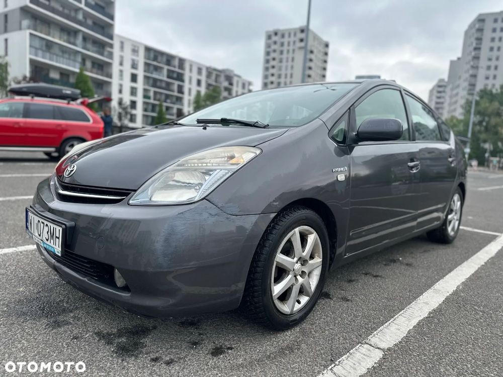 Toyota Prius 1.5 VVT-i Sol - 3