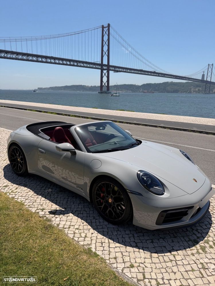 Porsche 911 (992) - 9