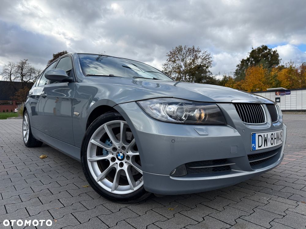 BMW Seria 3 330i - 2