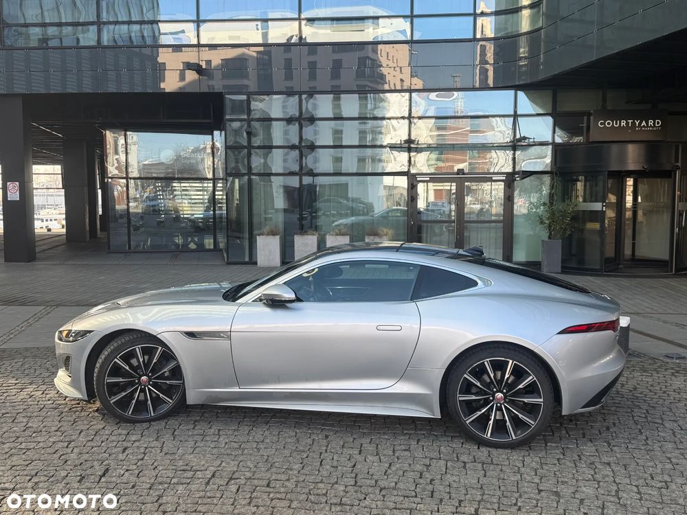 Jaguar F-Type 2.0 Turbo R-Dynamic - 23