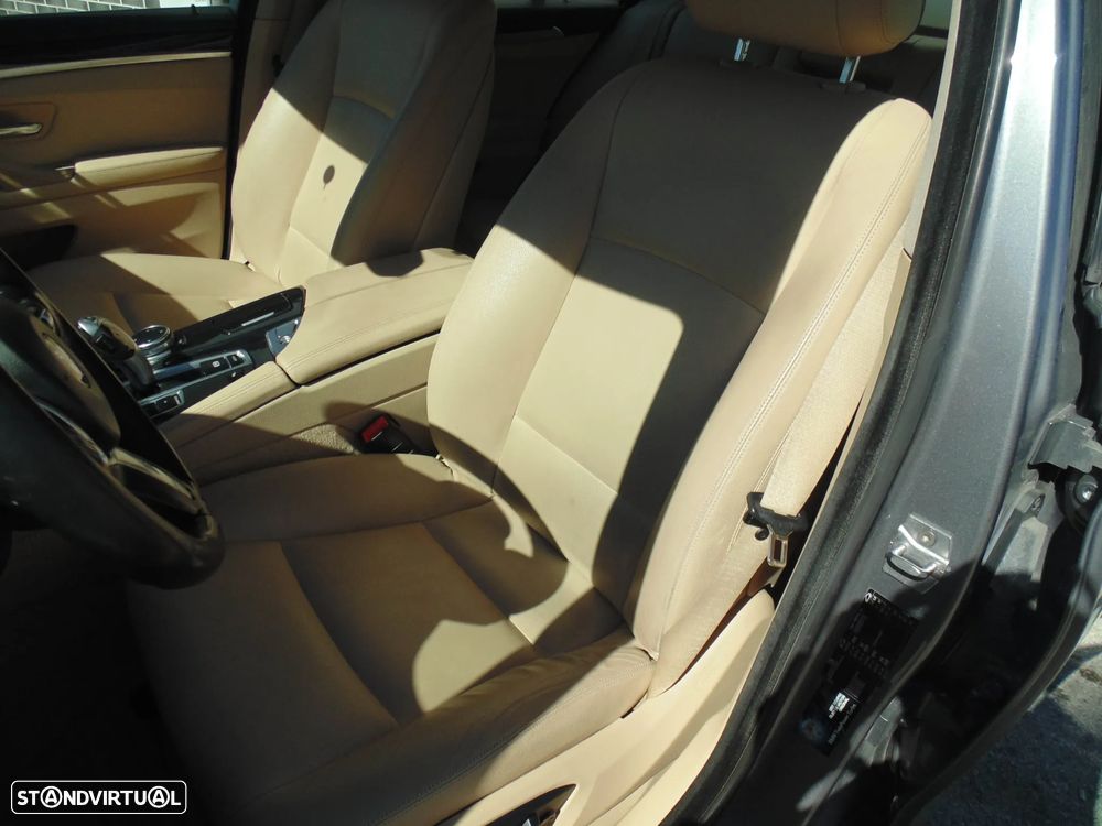 BMW 520 d Line Luxury Auto - 23