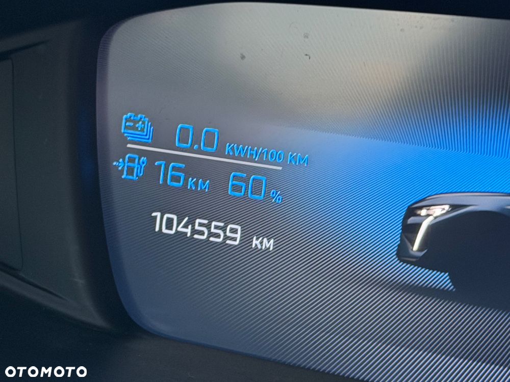 Peugeot 408 180 e-EAT8 GT - 16