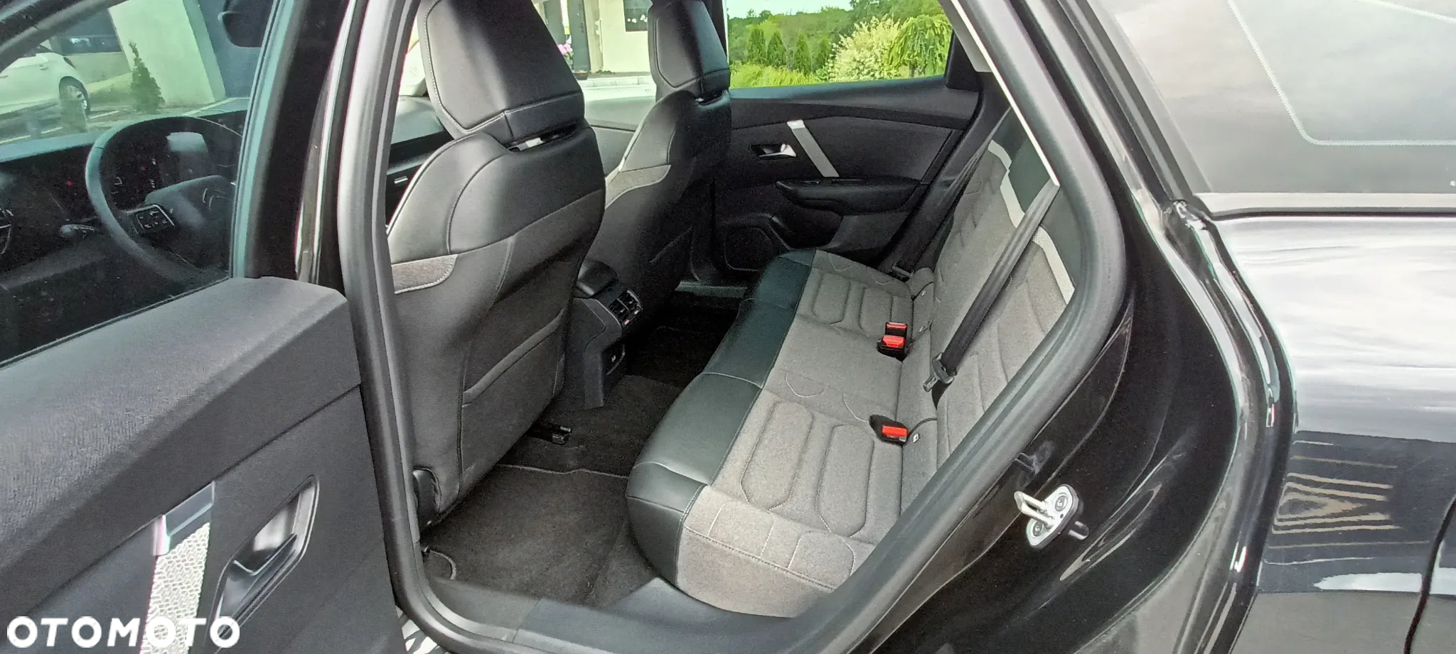 Citroën C4 1.2 PureTech Shine S&S - 8