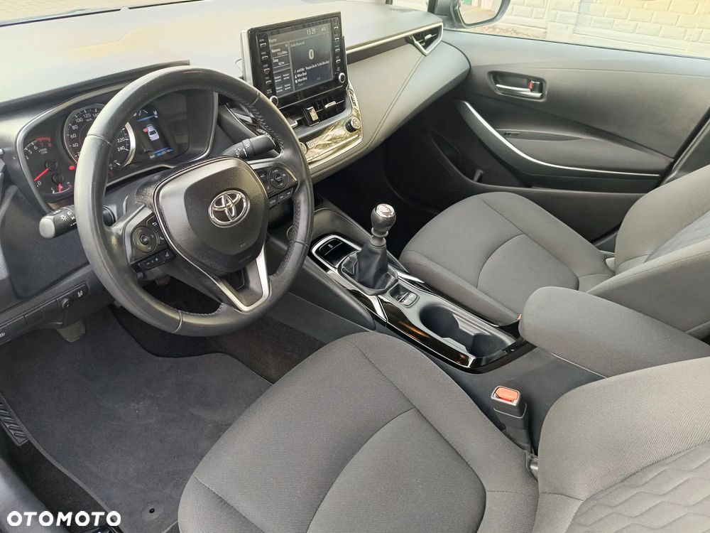 Toyota Corolla 1.6 Comfort - 8