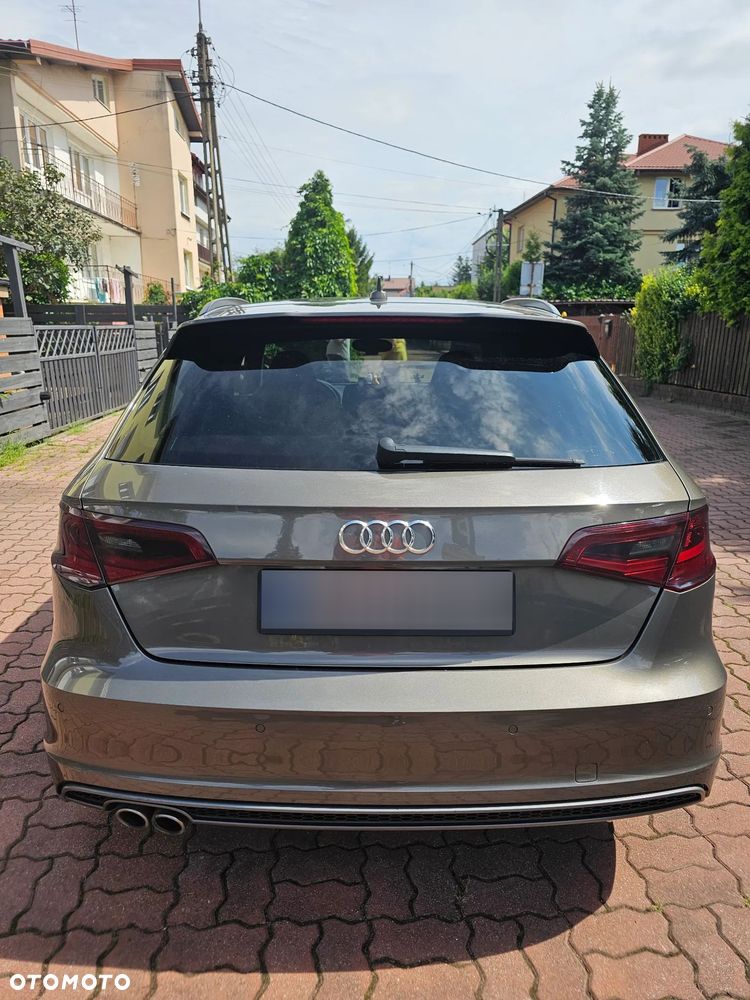 Audi A3 Sportback 2.0 TDI clean diesel Quattro Ambiente S tronic - 27