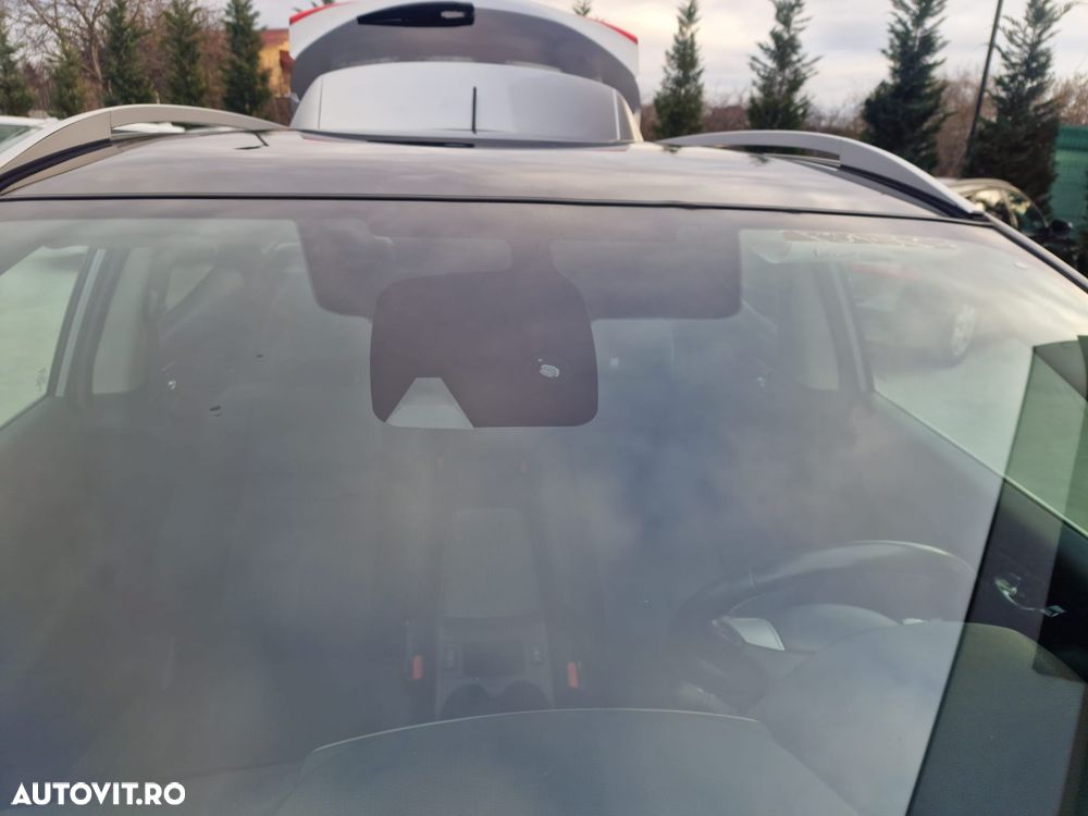 Nissan Qashqai 1.6 DCI Xtronic TEKNA - 30