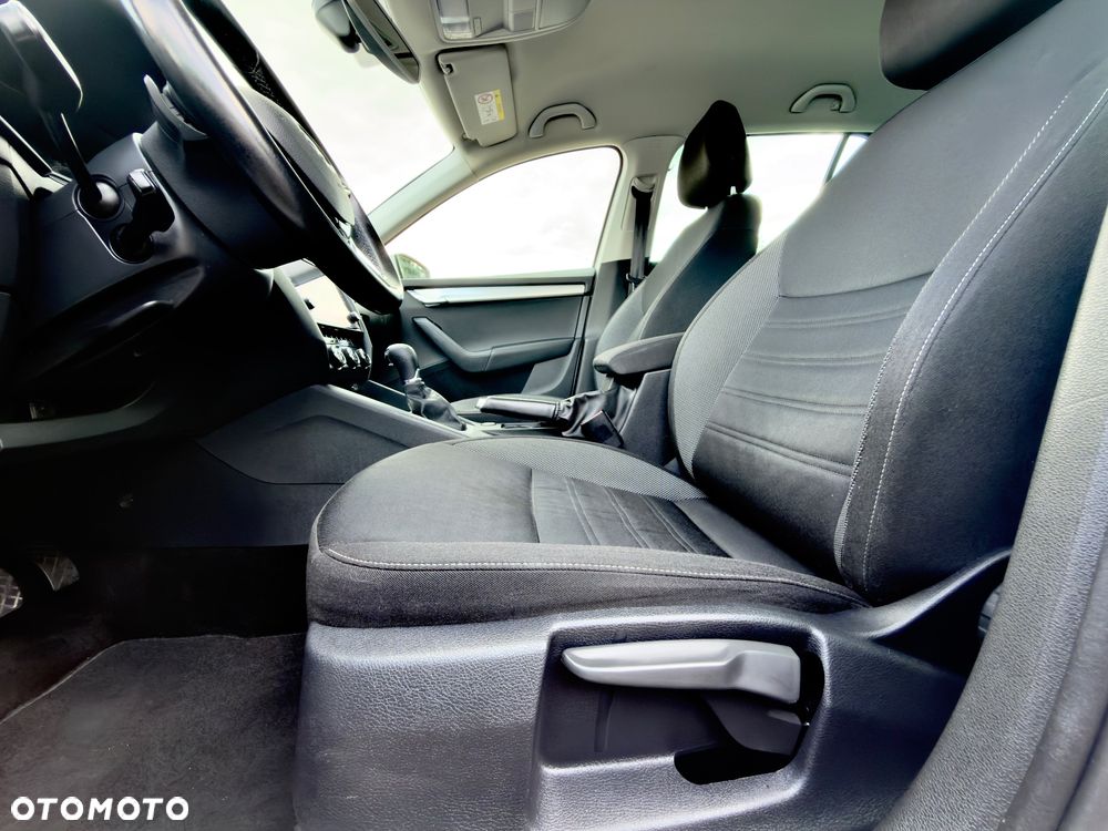Skoda Octavia 2.0 TSI 4x4 DSG Style - 20