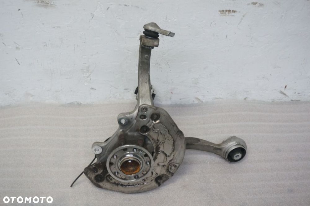 ZWROTNICA PRAWA WAHACZE MERCEDES E W213 2.2 CDI 2018