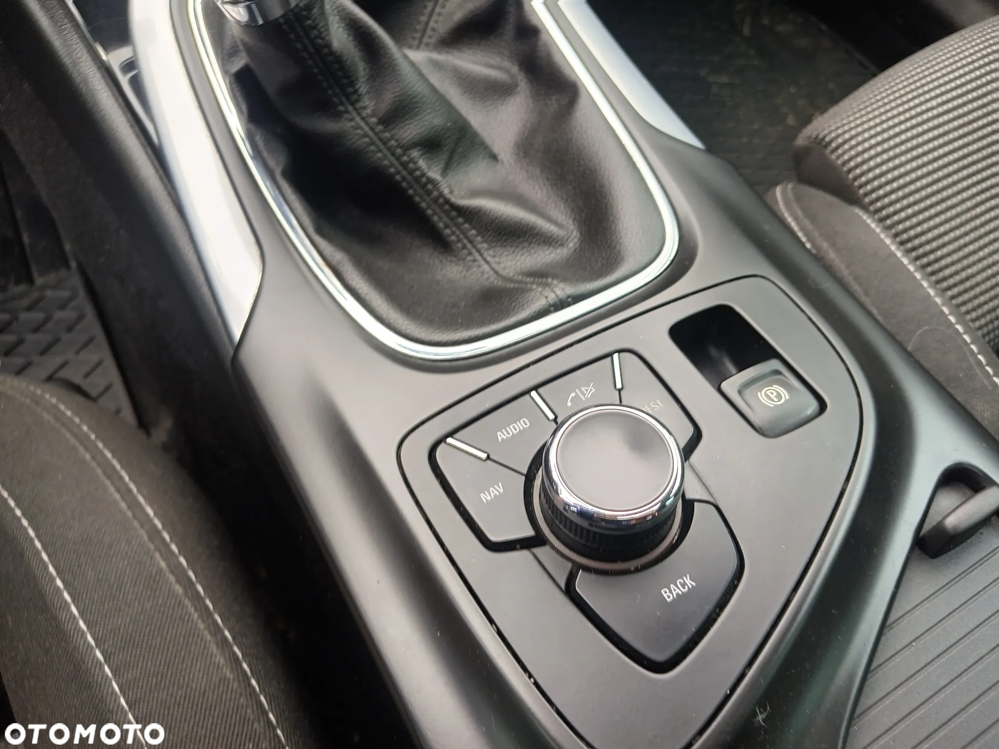Opel Insignia 2.0 CDTI Cosmo - 19
