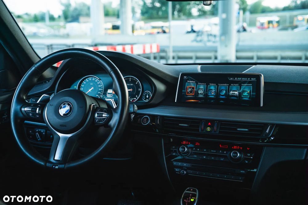 BMW X5 xDrive25d - 11