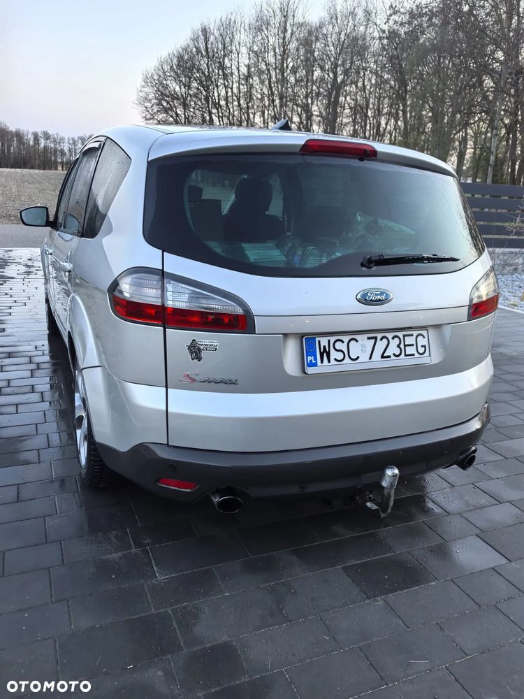 Ford S-Max 2.5 Titanium - 2