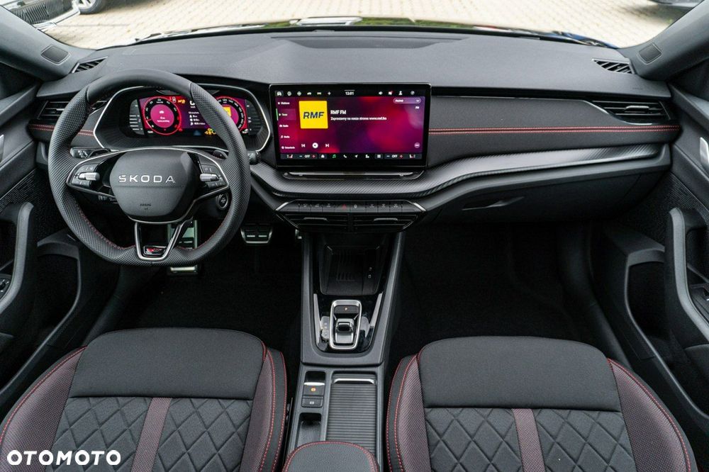 Skoda Octavia 2.0 TSI RS DSG - 14