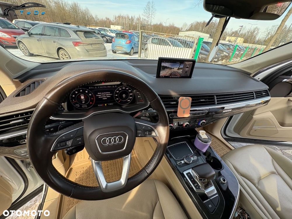 Audi Q7 3.0 TFSI Quattro Tiptronic - 25
