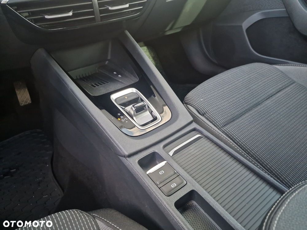 Skoda Octavia 1.5 TSI mHEV Selection DSG - 16
