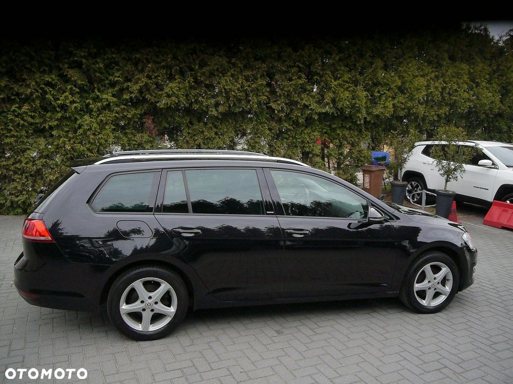 Volkswagen Golf - 12