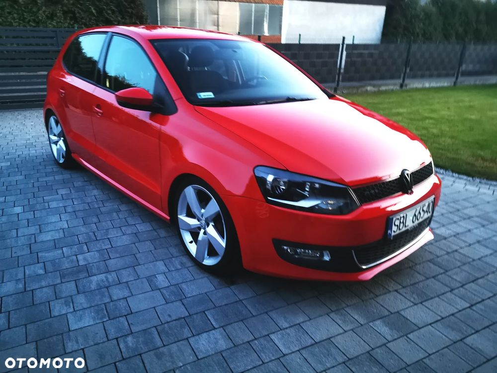 Volkswagen Polo 1.4 16V Highline - 1