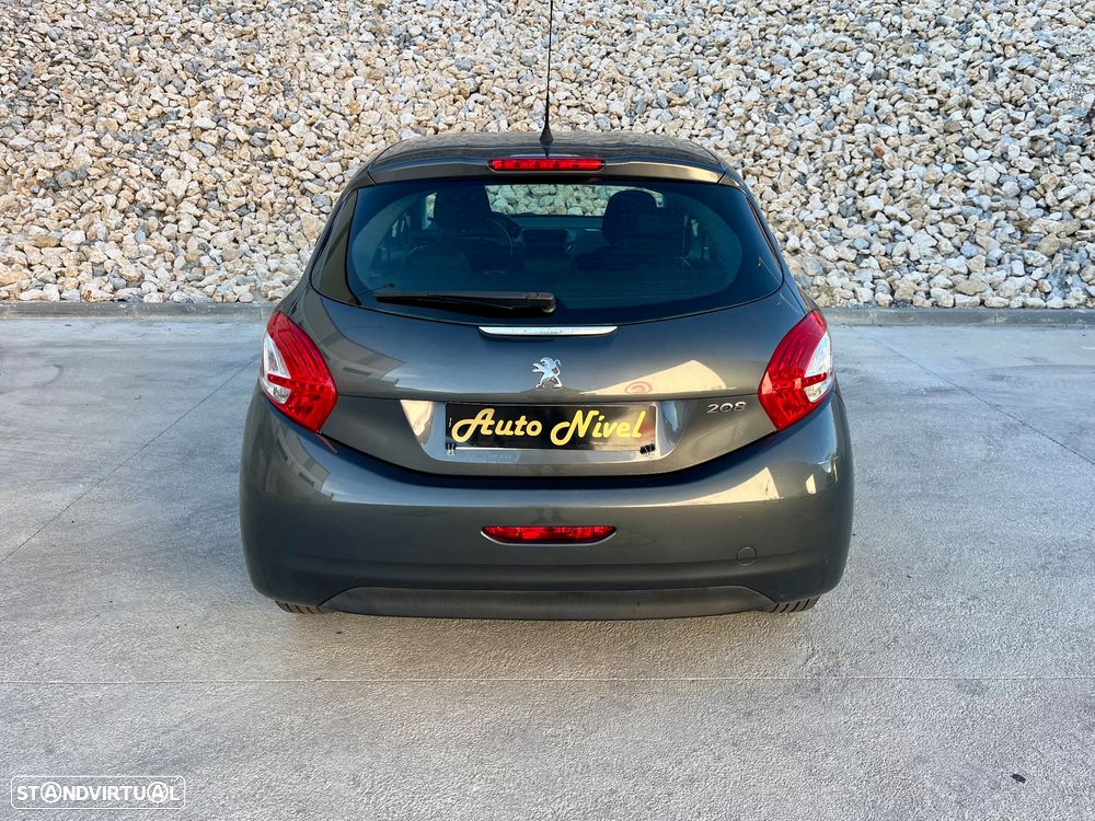 Peugeot 208 PureTech 82 Active - 9