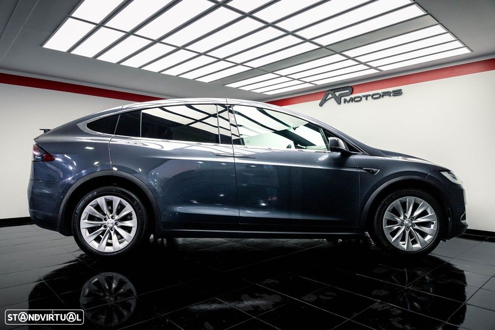 Tesla Model X 100 kWh Long Range AWD - 12