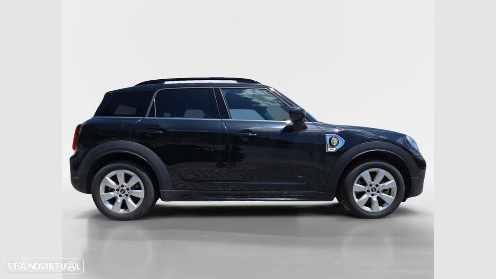 MINI Countryman Cooper SE Premium Classic Auto - 9