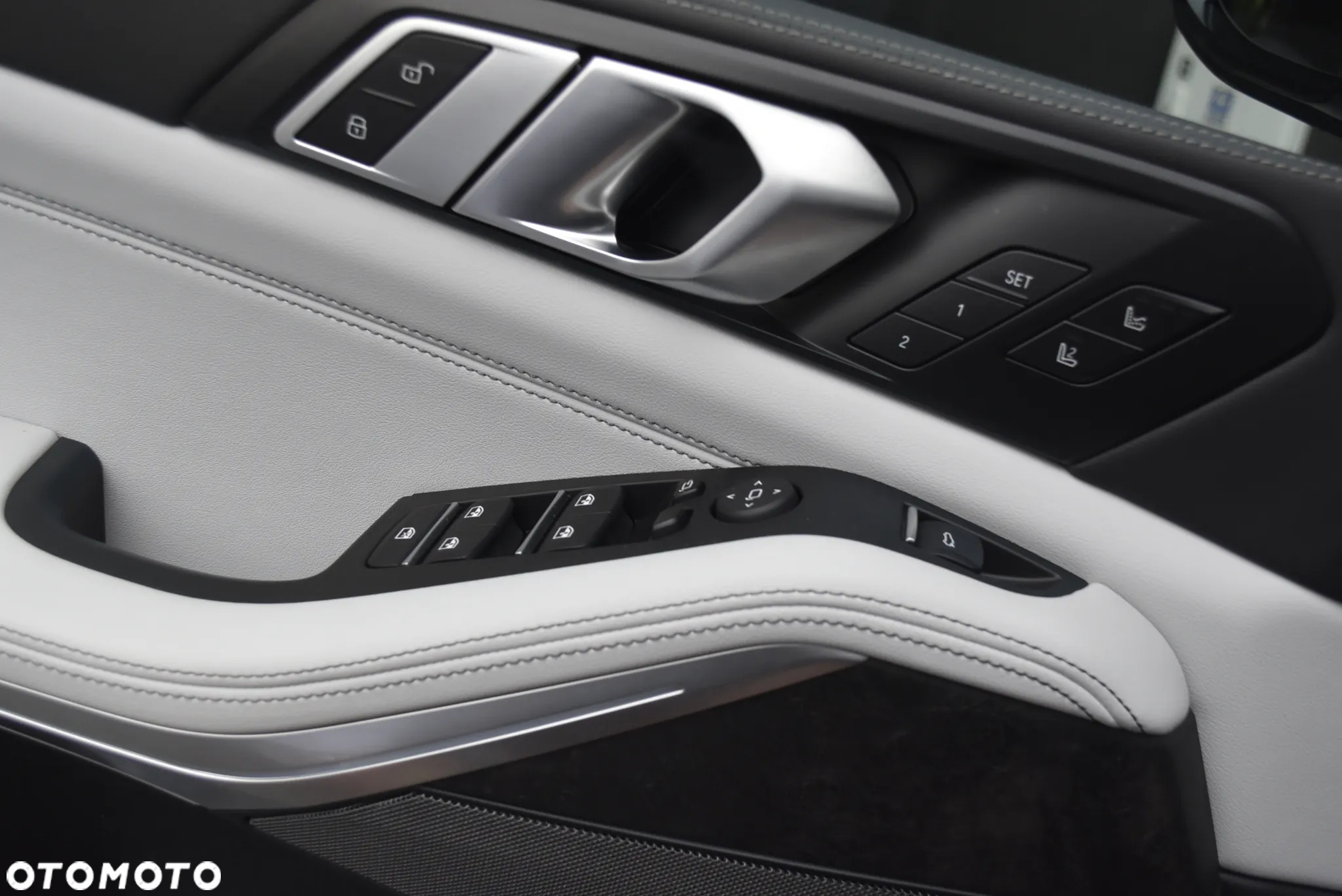 Land Rover Discovery Sport - 17