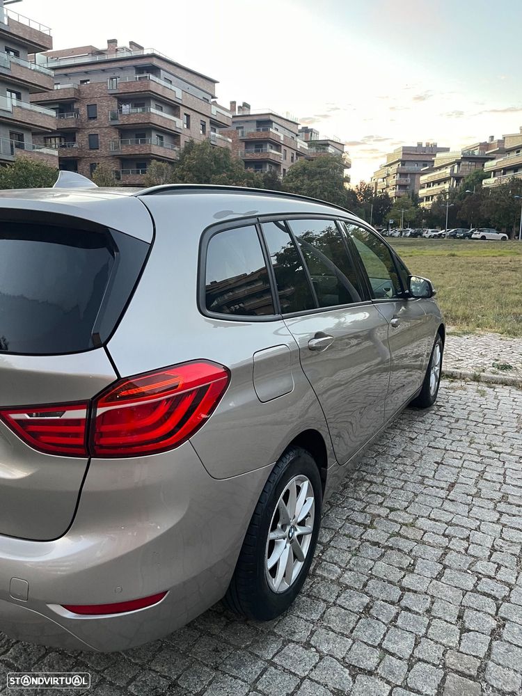 BMW 216 Gran Tourer d Line Luxury - 6