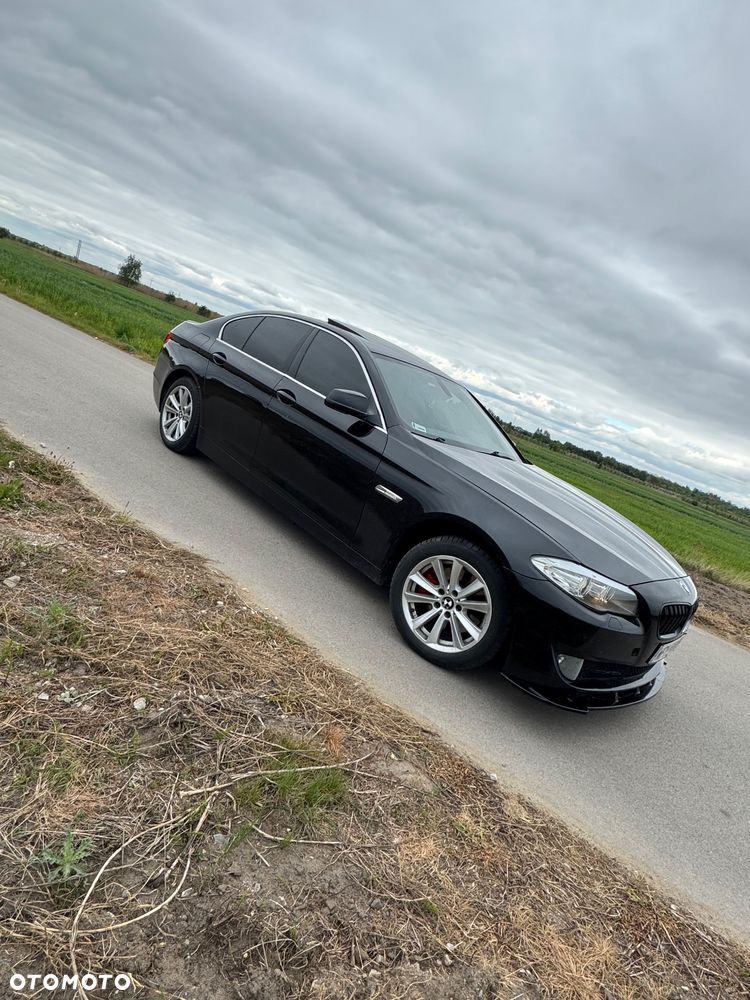 BMW Seria 5 520d - 14