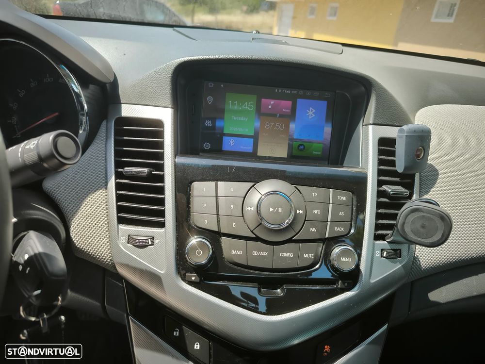Chevrolet Cruze 2.0 VCDi LT - 4