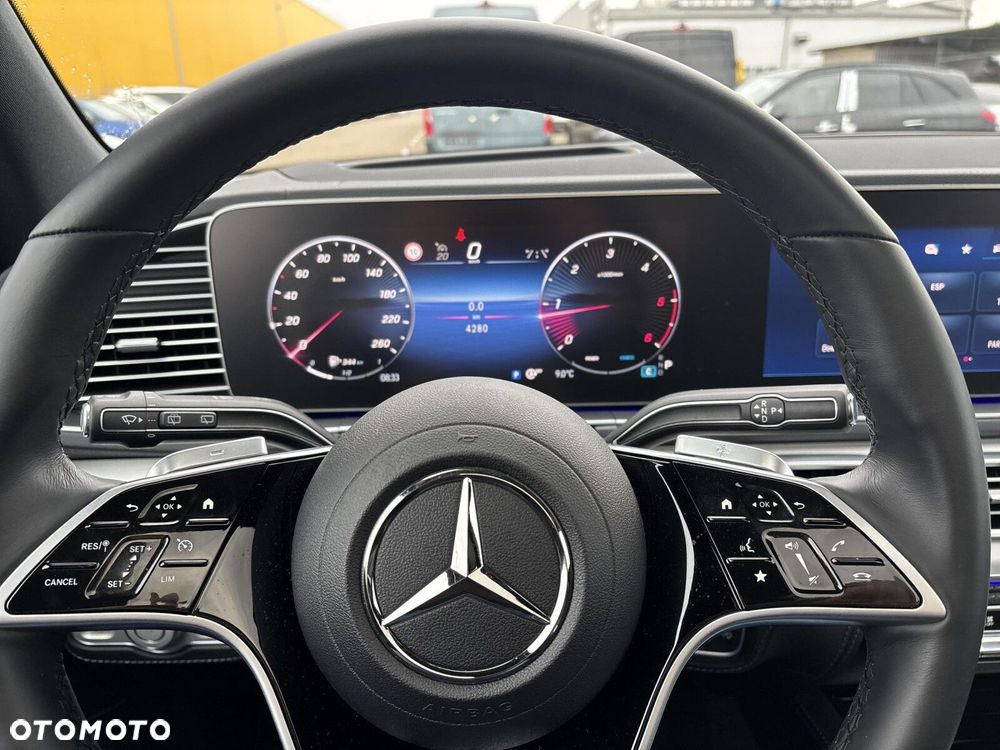 Mercedes-Benz GLE - 14